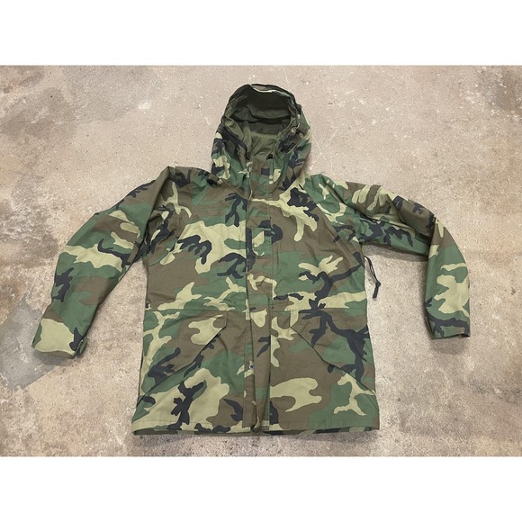 Tennessee Apparel Corp Coat Mens Medium Green Camo ECWCS Cold Weather Parka
